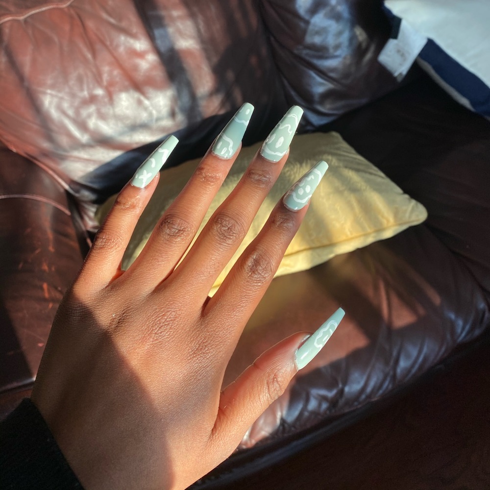 HOMEMADE PRESS ON NAILS